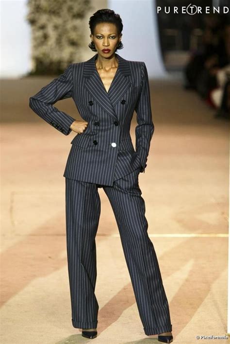 tailleur smoking yves saint laurent